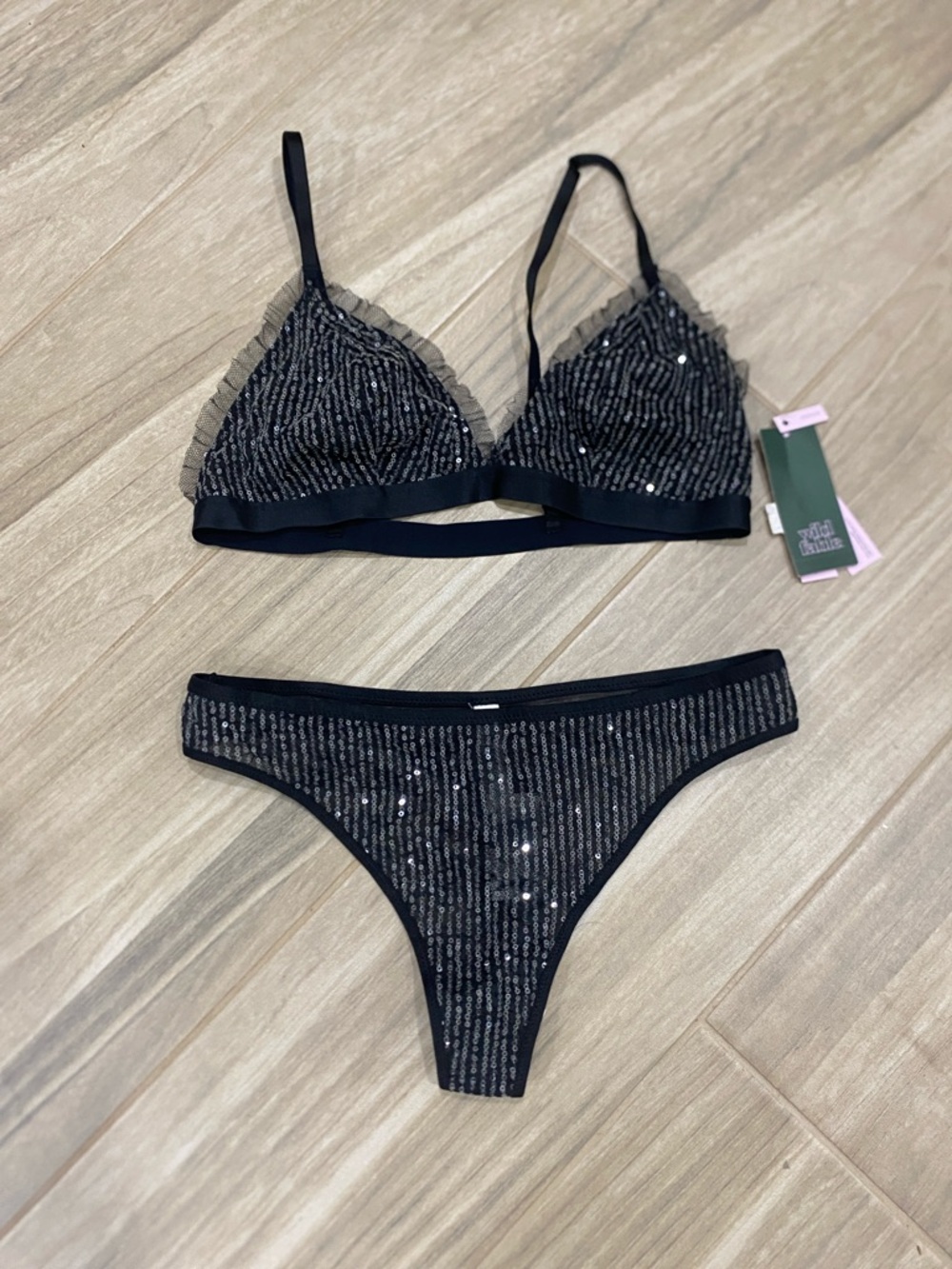 wet n wild Black Sequined Lace Bralette & Thong Set